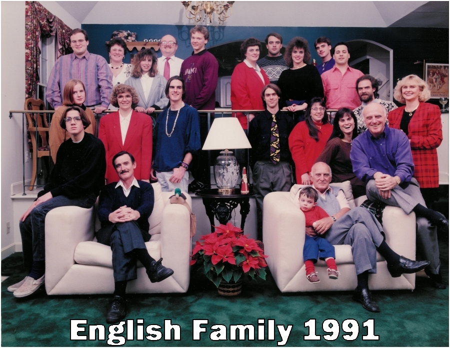 big_family.jpg (483092 bytes)